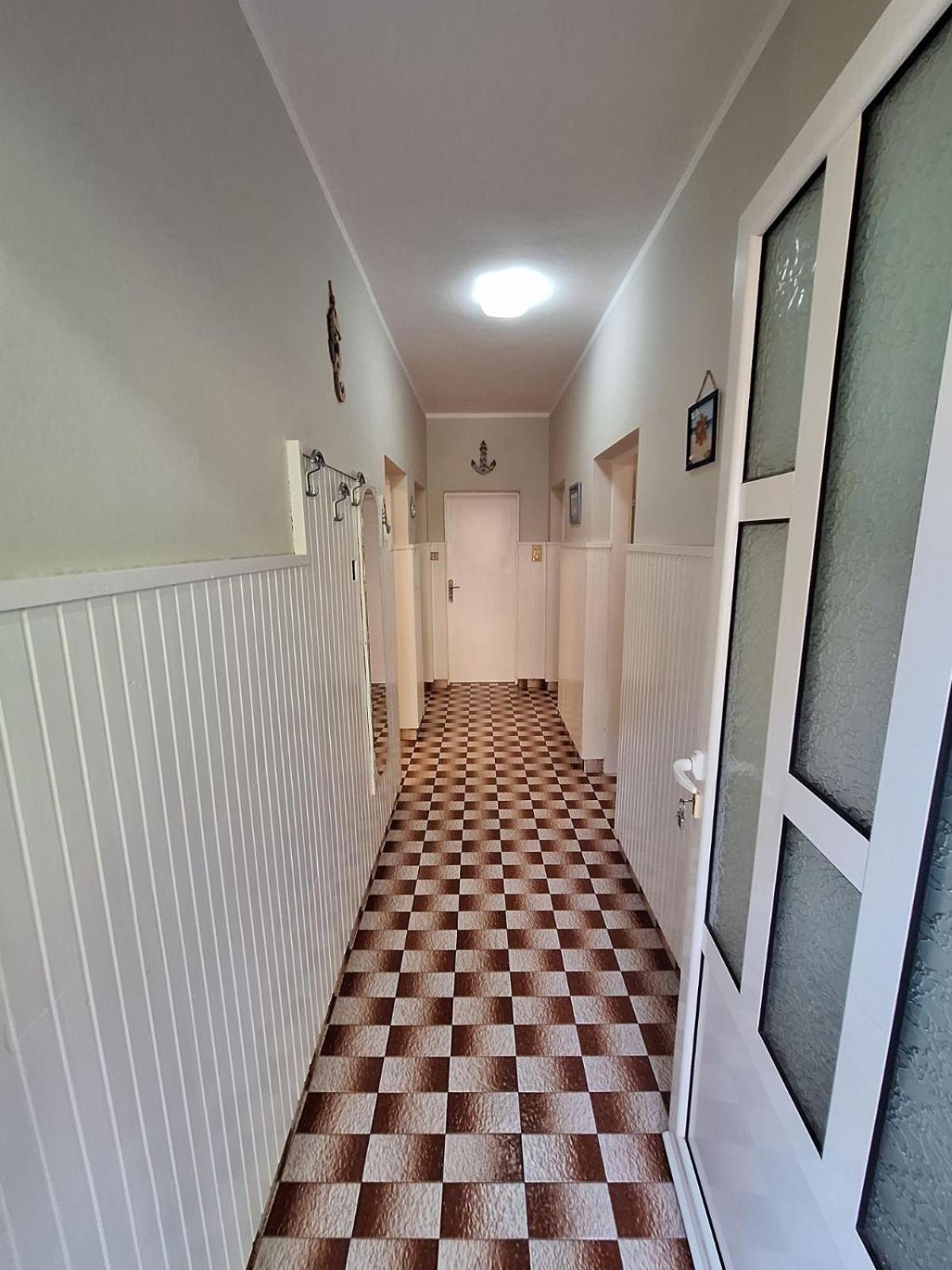 Red House Apartment Kotor Extérieur photo